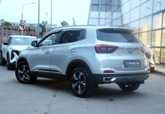 Подержанный автомобиль Chery Tiggo 4 Pro 2023 года (7 фото)