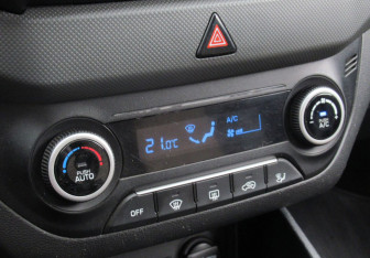 Подержанный автомобиль Hyundai Creta 2016 года (16 фото)