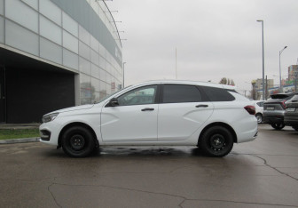 Подержанный автомобиль LADA (ВАЗ) Vesta Wagon 2024 года (8 фото)