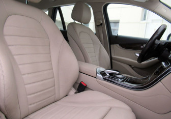 Подержанный автомобиль Mercedes-Benz GLC Coupe 2016 года (12 фото)