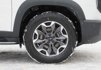 Подержанный автомобиль Haval Dargo 2024 года (9 фото)