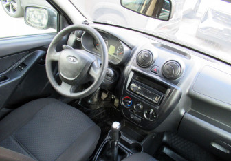 Подержанный автомобиль LADA (ВАЗ) Granta Sedan 2012 года (10 фото)