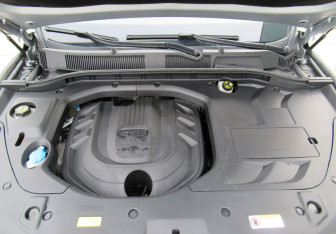 Подержанный автомобиль Belgee X70 2024 года (20 фото)