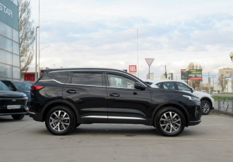 Подержанный автомобиль Chery Tiggo 7 Pro Max 2022 года (4 фото)