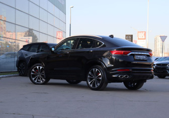 Подержанный автомобиль Geely Tugella 2024 года (7 фото)