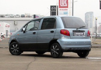 Подержанный автомобиль Daewoo Matiz 2010 года (7 фото)