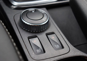 Подержанный автомобиль Renault Kaptur 2020 года (18 фото)