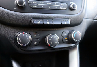 Подержанный автомобиль Kia Ceed Wagon 2014 года (16 фото)